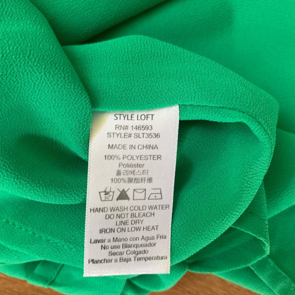 Green Sheer Razor Back Top - Picture 4 of 4